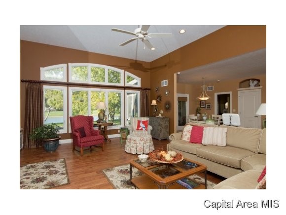 515 Woodbridge Road Springfield, IL 62711 - Photo 4 of 24