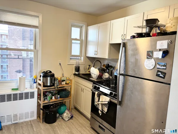 $1,800 | 700 Summer Street, Unit 8M, Stamford, CT 06901