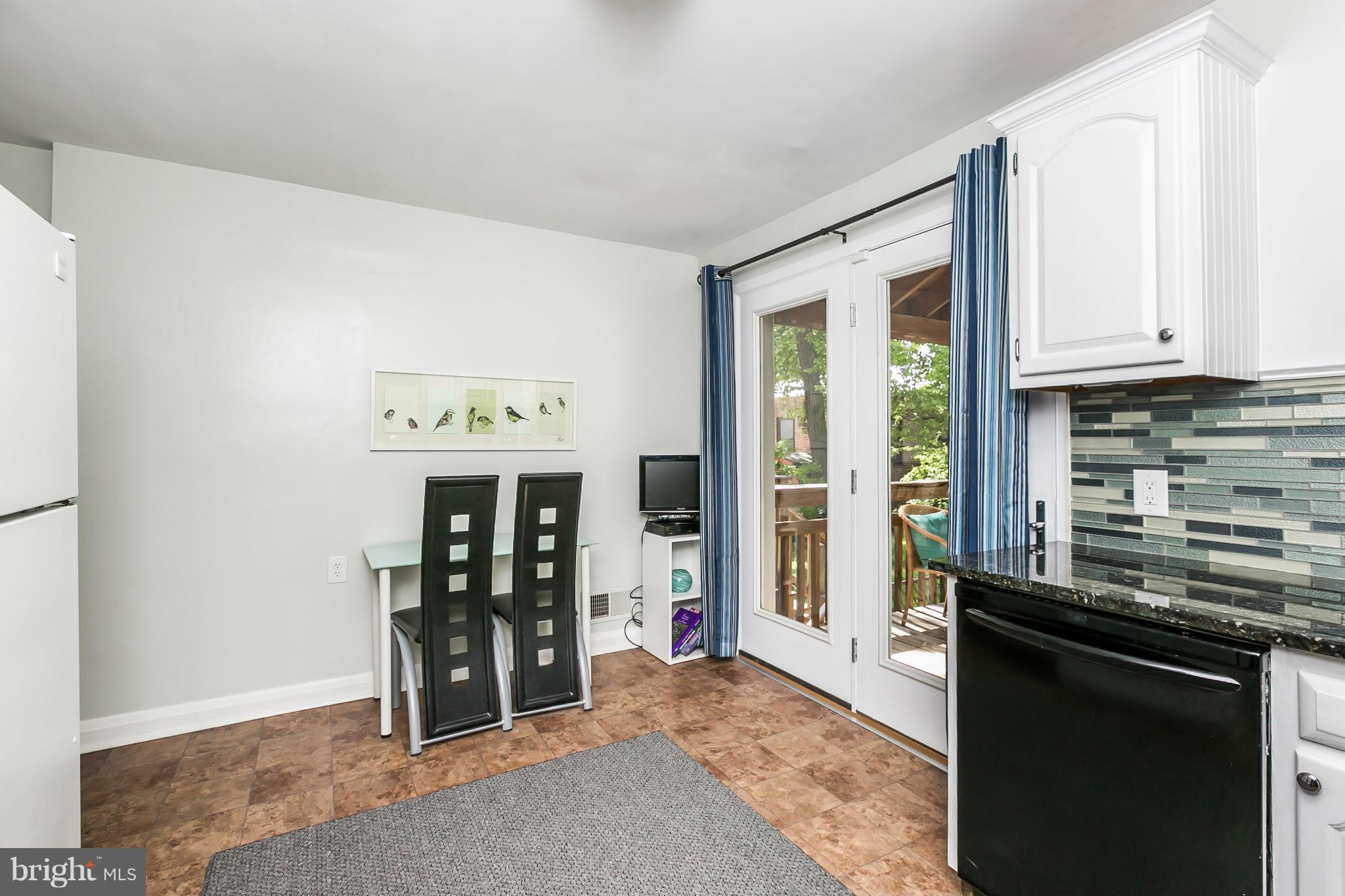 1653 Naturo Road Baltimore, MD 21286 - Photo 8 of 30 Kitchen