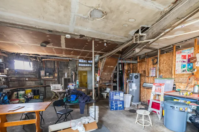 $145,000 | 863 Minot Avenue, Auburn, ME 04210