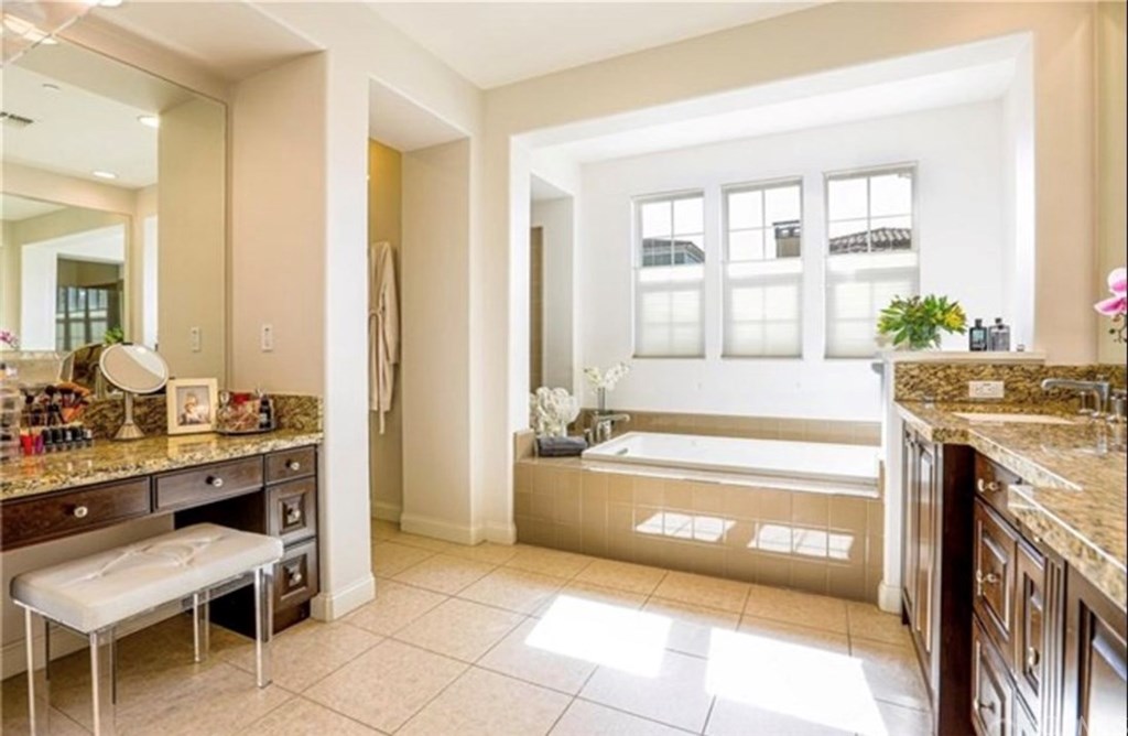 8450 Hibiscus Circle Huntington Beach, CA 92646 - Photo 15 of 31