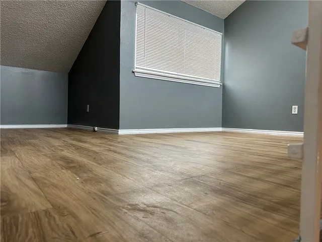 $1,250 | 7122 Premont Drive, Unit C204, Corpus Christi, TX 78414