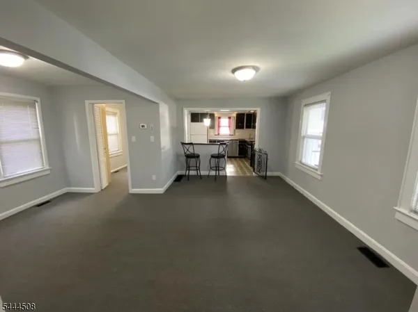 $1,686 | 260 South Orange Avenue, Unit 2A, South Orange, NJ 07079
