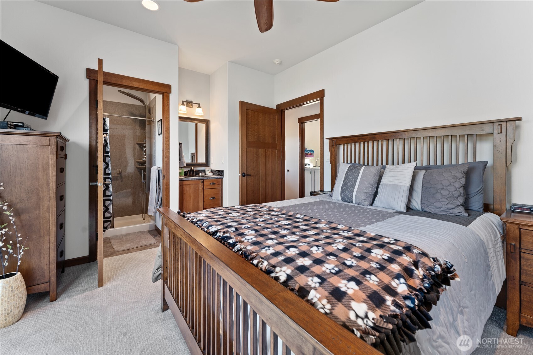 449 Lakayuse Road Manson, WA 98831 - Photo 16 of 39