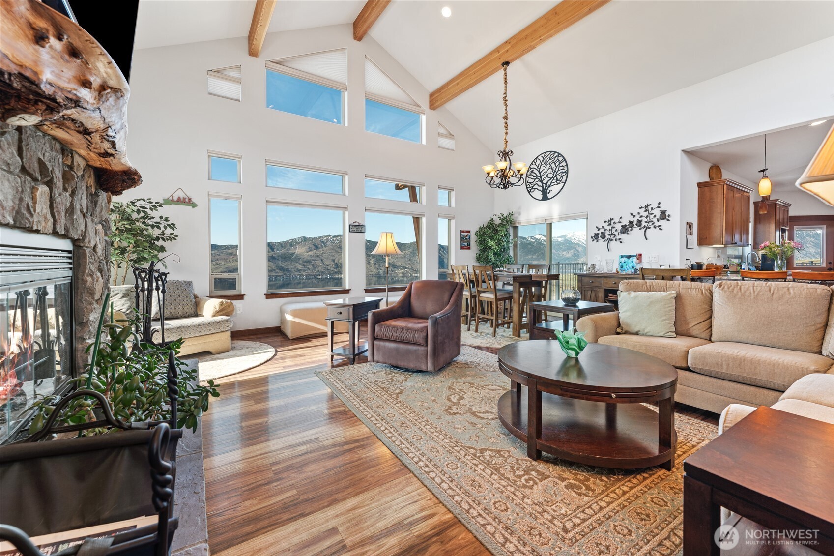 449 Lakayuse Road Manson, WA 98831 - Photo 9 of 39