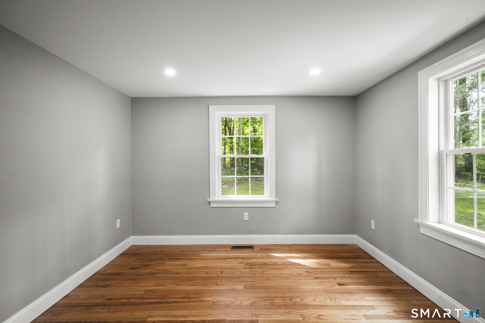537 Bushy Hill Road Simsbury, CT 06070 - Photo 18 of 40 Gallery Image 18
