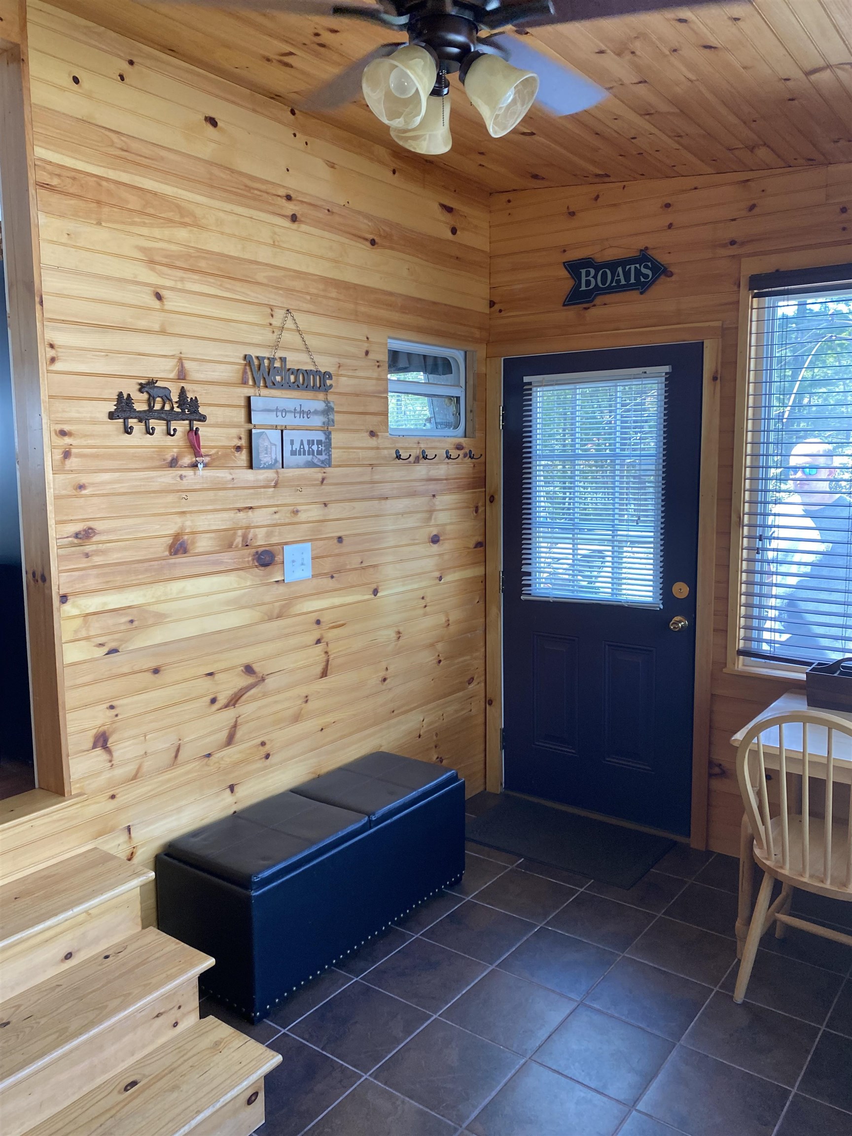 24 Dock Road, Unit 17 Gilford, NH 03249 - Photo 6 of 16