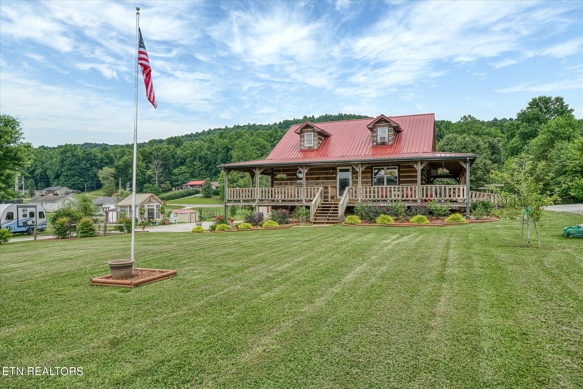 146 Thomas Road Livingston, TN 38570 - Photo 3 of 50 03-146 Thomas Rd-11-2-Edit
