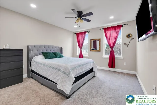 $649,900 | 1702 Windmill Lane, Breinigsville, PA 18031