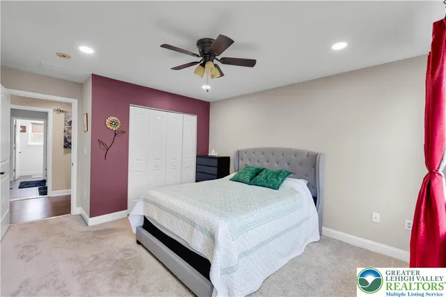 $649,900 | 1702 Windmill Lane, Breinigsville, PA 18031