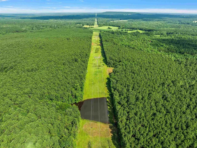 a view of an outdoor space and a yard