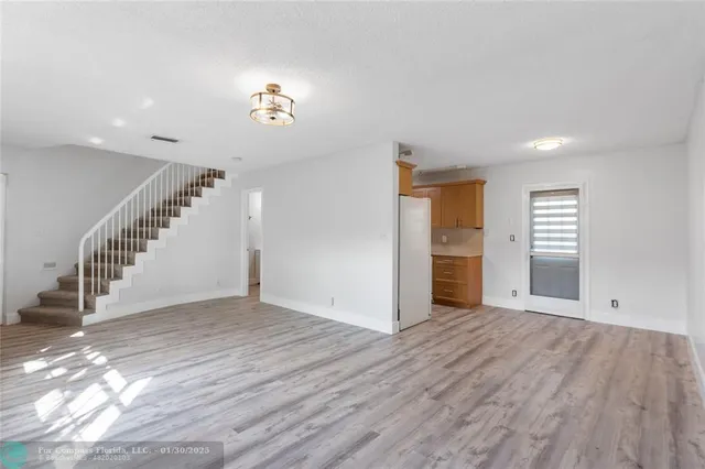 $2,350 | 608 Northeast 29th Drive, Unit 2, Wilton Manors, FL 33334