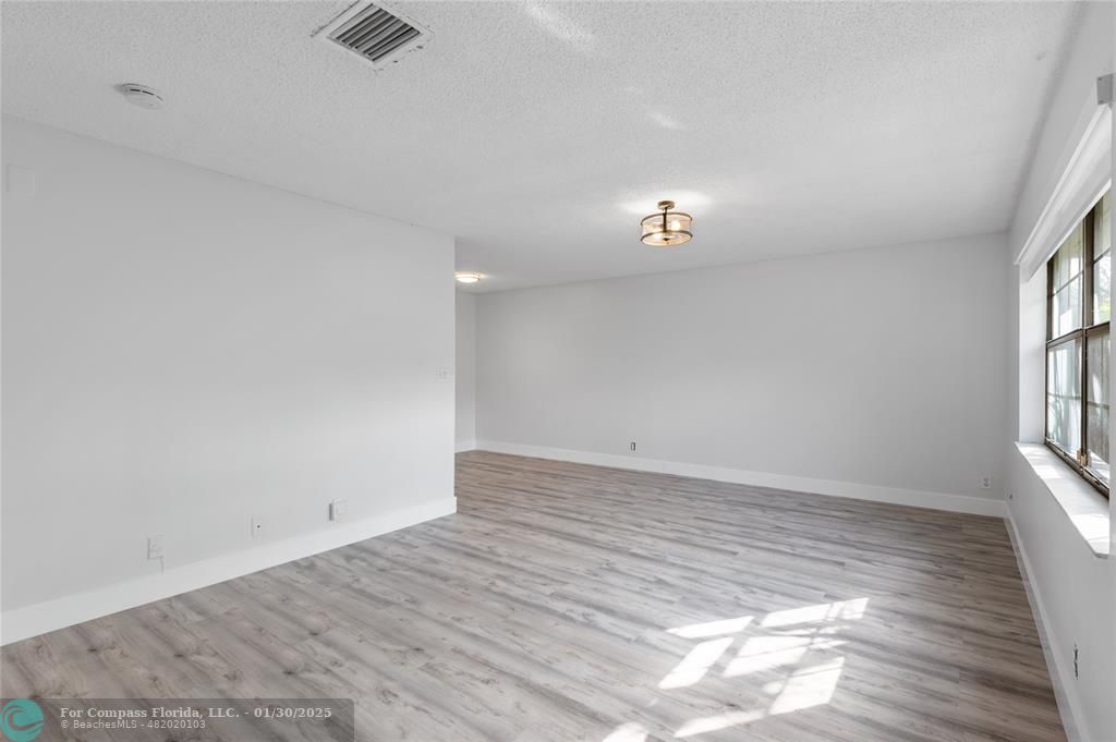 608 Northeast 29th Drive, Unit 2 Wilton Manors, FL 33334 - Photo 13 of 18