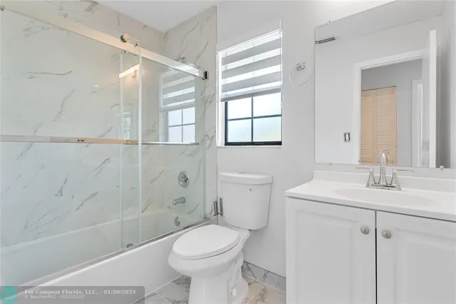 $2,350 | 608 Northeast 29th Drive, Unit 2, Wilton Manors, FL 33334