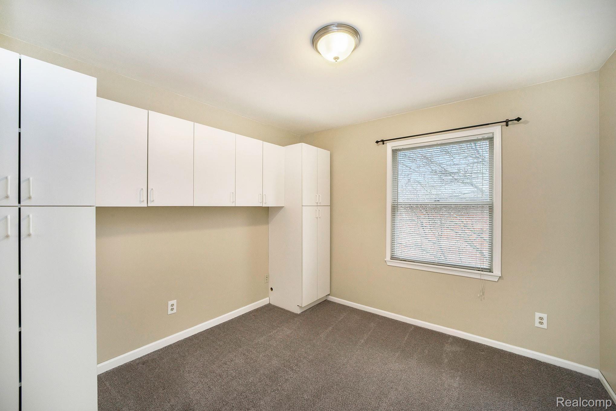 349 South Crooks Road, Unit 5 Clawson, MI 48017 - Photo 17 of 24 2nd Bedroom Detail