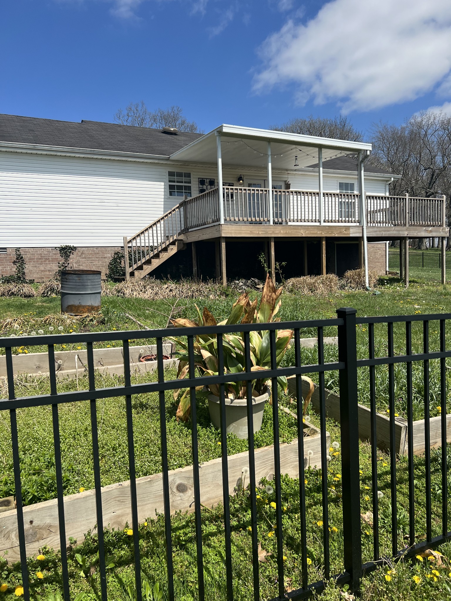 806 Denning Ford Road Portland, TN 37148 - Photo 5 of 31 a view of a large building from a balcony