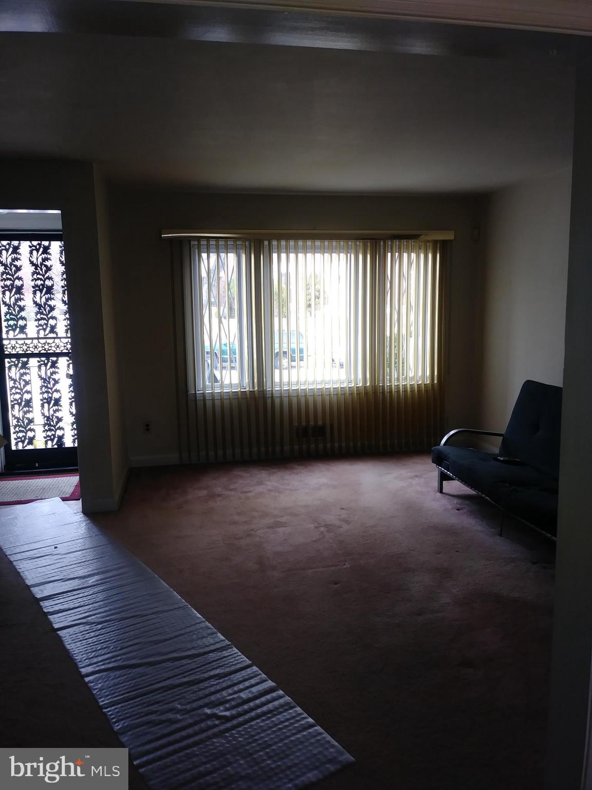 1505 Burnwood Road Baltimore, MD 21239 - Photo 3 of 23
