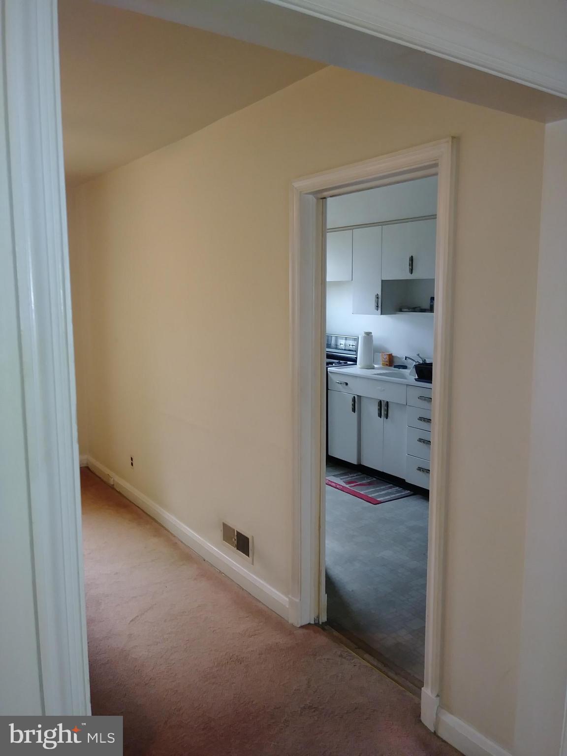 1505 Burnwood Road Baltimore, MD 21239 - Photo 10 of 23