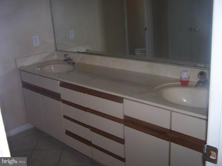 3215 Hickory Ridge Road Dunkirk, MD 20754 - Photo 13 of 26 Hall Full Bath