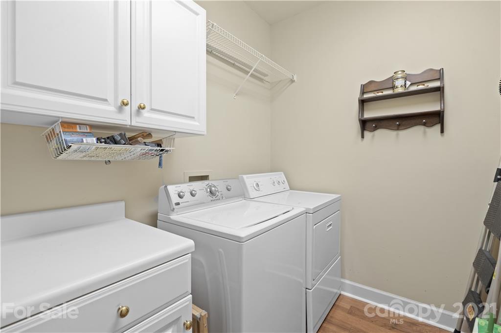 348 Gringley Hill Road Fort Mill, SC 29708 - Photo 24 of 33 a utility room with dryer and washer