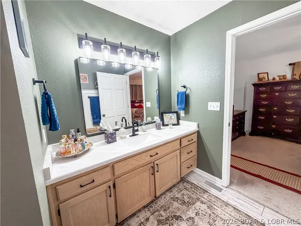 $285,000 | 225 Crescent Drive, Lincoln, MO 65338