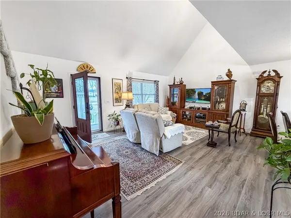 $285,000 | 225 Crescent Drive, Lincoln, MO 65338