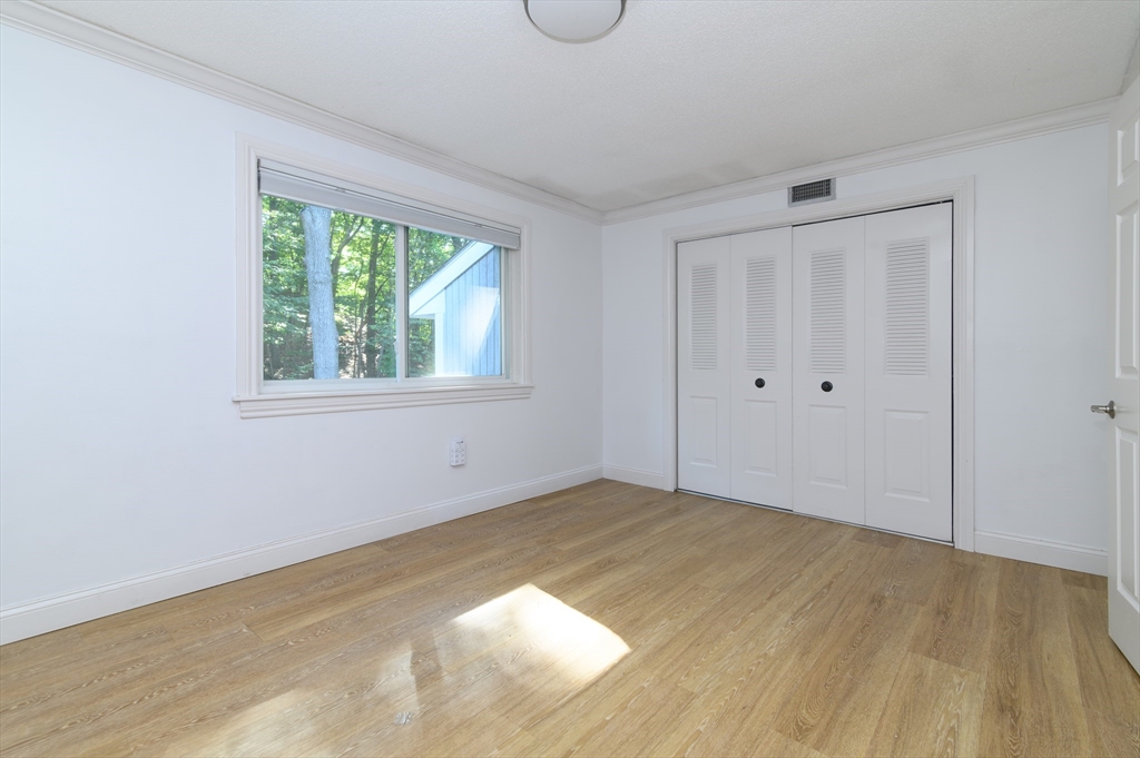 5 Beal's Cove Road, Unit E Hingham, MA 02043 - Photo 16 of 24