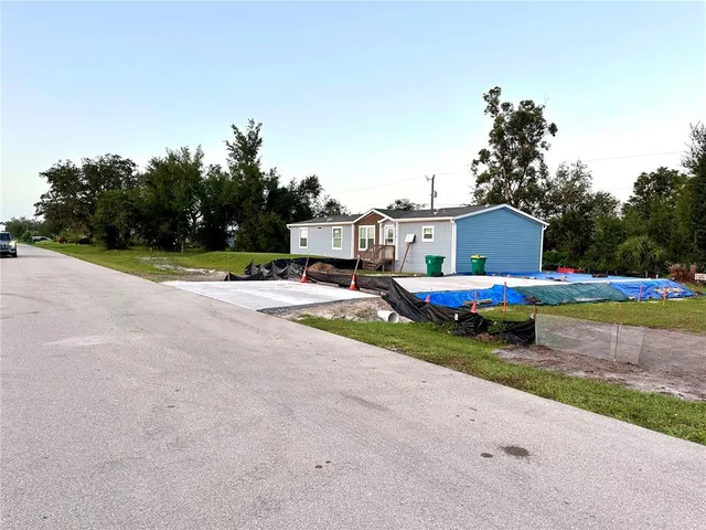 $18,000 | 304 Rio Vista Avenue, Punta Gorda, FL 33982