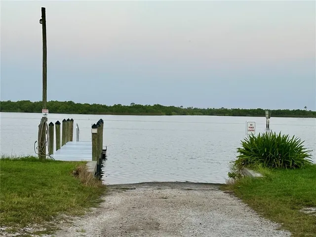 $18,000 | 304 Rio Vista Avenue, Punta Gorda, FL 33982