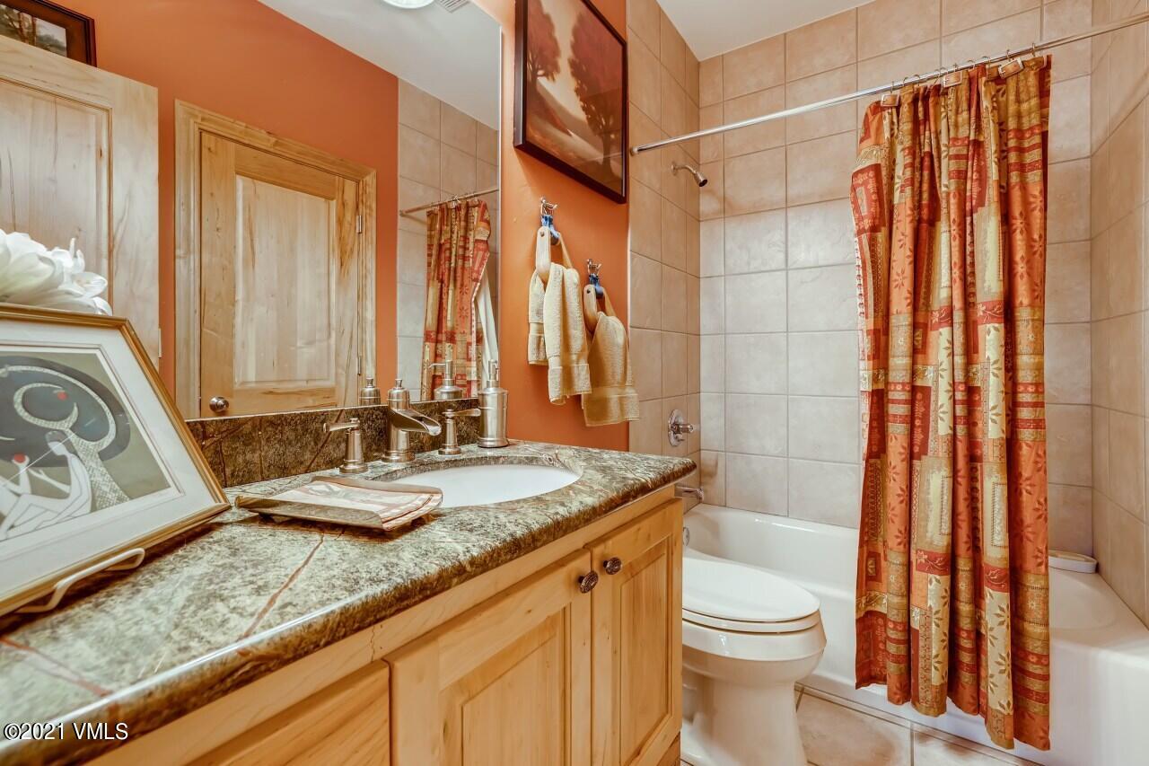 661 Singletree Road, Unit W Edwards, CO 81632 - Photo 24 of 26 Lower Level Bathroom