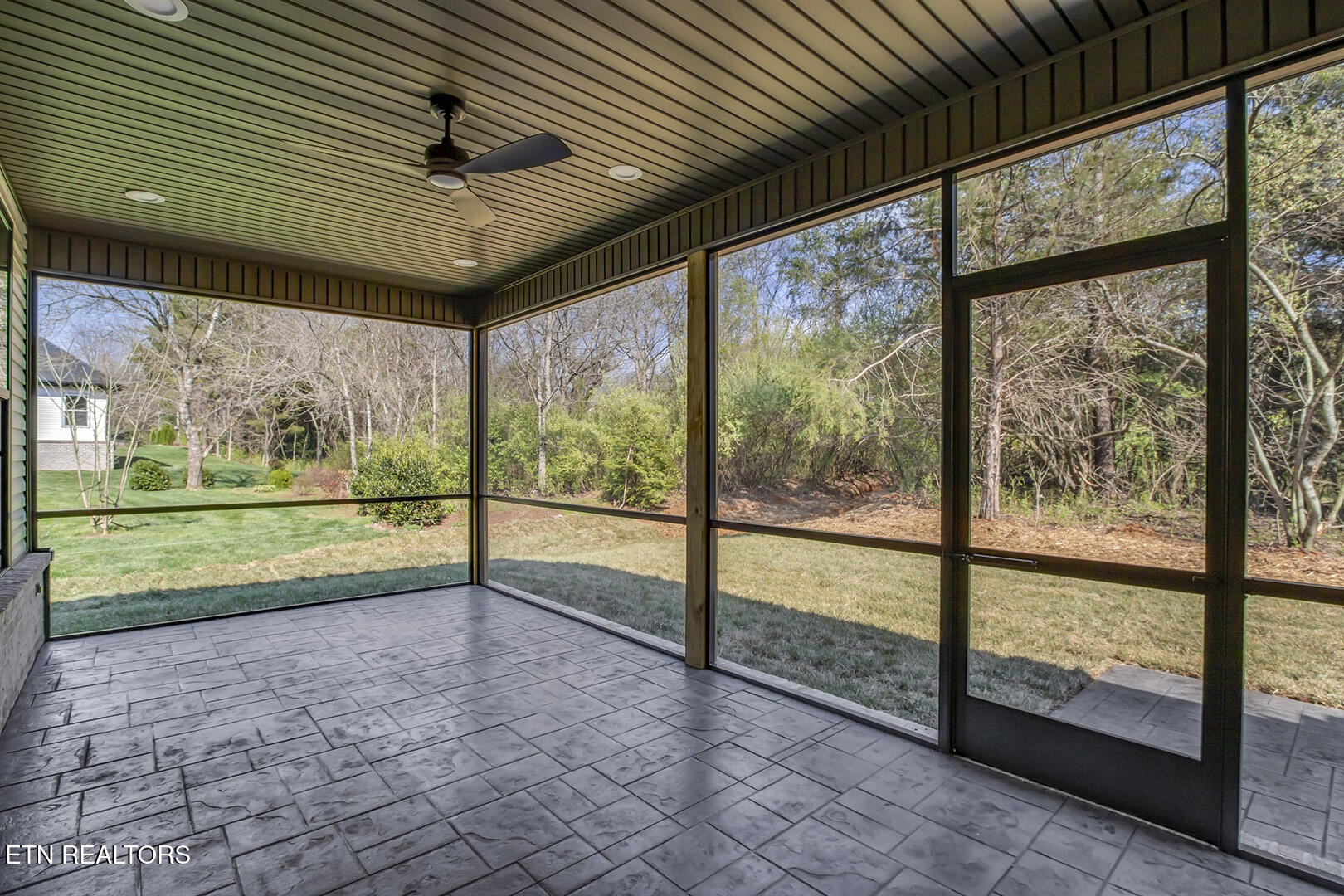 145 Gado Way Loudon, TN 37774 - Photo 12 of 52