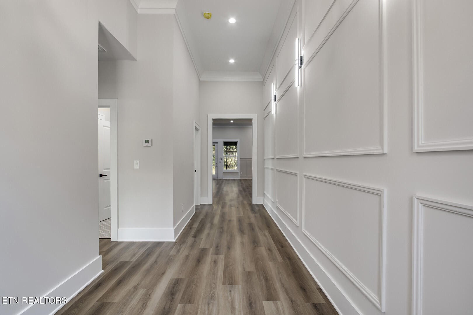 145 Gado Way Loudon, TN 37774 - Photo 4 of 52