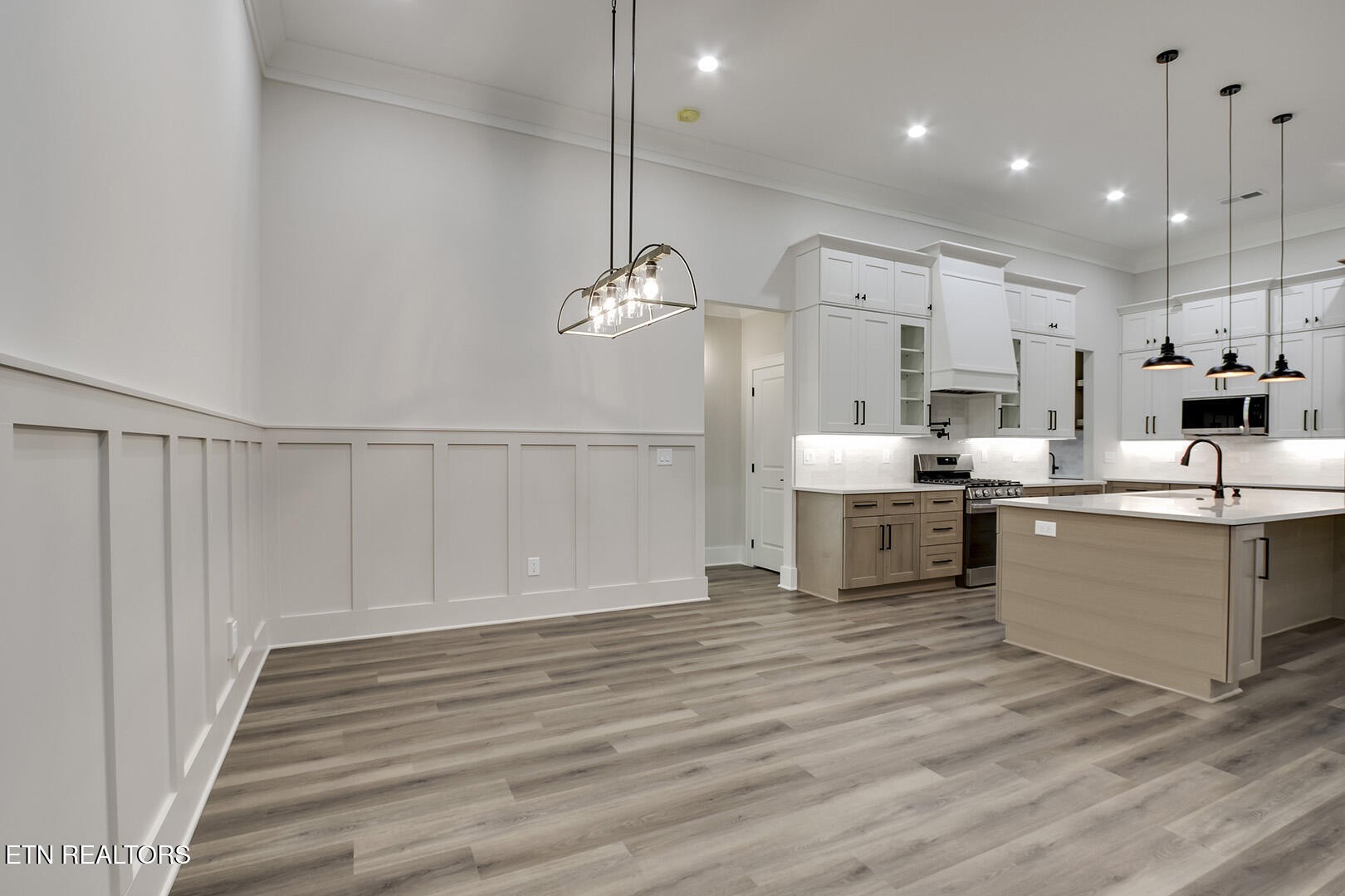 145 Gado Way Loudon, TN 37774 - Photo 9 of 52