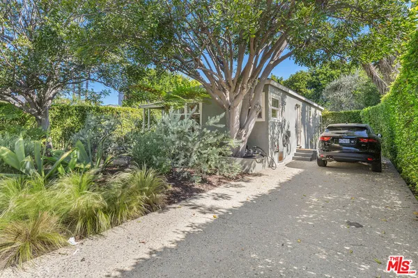 $8,500 | 3954 Redwood Avenue, Los Angeles, CA 90066