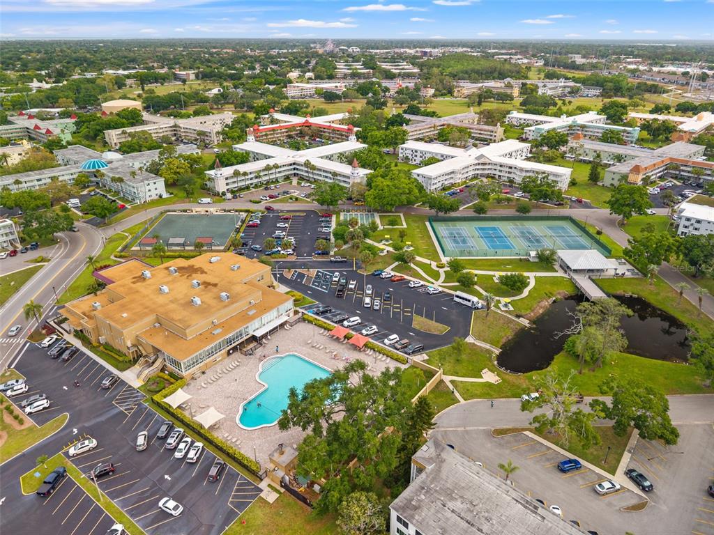 2295 Mexican Way, Unit 41 Clearwater, FL 33763 - Photo 38 of 41 an aerial view of residential houses with outdoor space