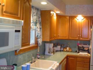 17 North Fork Road Laurel Springs, NJ 08021 - Photo 2 of 6