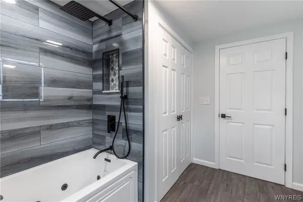 $549,000 | 789 Lake Street, Evans, NY 14006