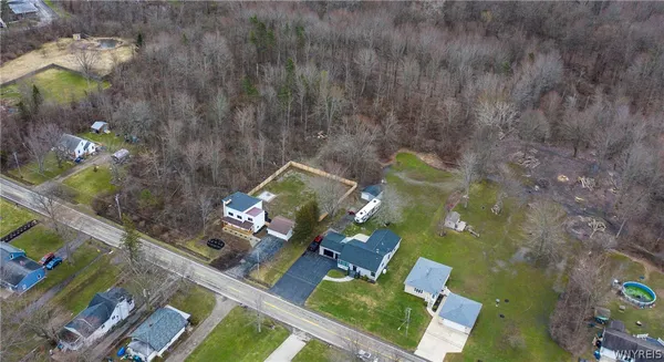 $549,000 | 789 Lake Street, Evans, NY 14006