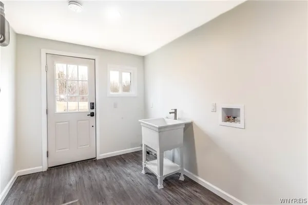 $549,000 | 789 Lake Street, Evans, NY 14006