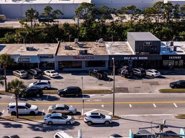 $475,000 | 6215 Rodgers Avenue, Sarasota, FL 34231