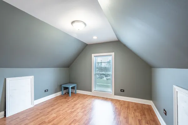 $324,900 | 3024 East Avenue, Berwyn, IL 60402