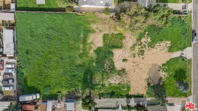 $2,500,000 | 10425 Independence Avenue, Chatsworth, CA 91311