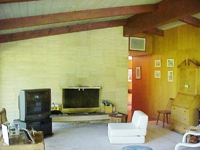1690 Ridge Road Sonoma, CA 95476 - Photo 3 of 5 a living room with furniture and a flat screen tv