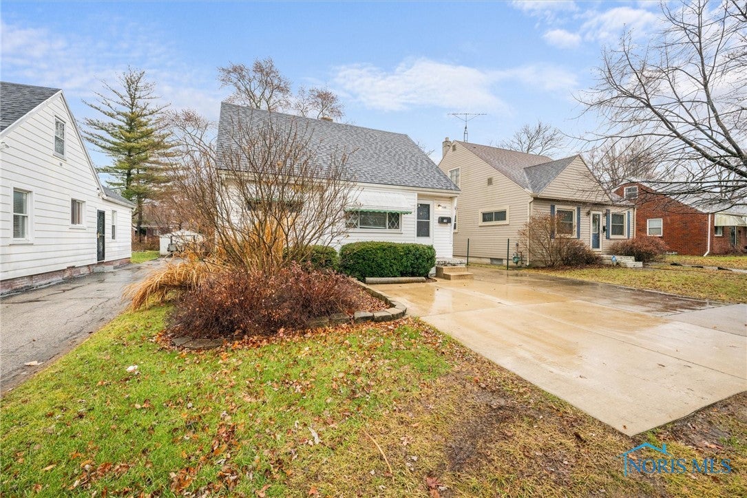 706 North Byrne Road Toledo, OH 43607 - Photo 2 of 29 Gallery Image 2