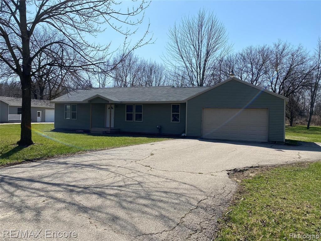 8060 Newburg Road Durand, MI 48429 - Photo 33 of 41