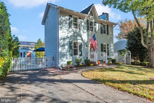 $515,000 | 1005 Hyde Park Drive, Annapolis, MD 21403