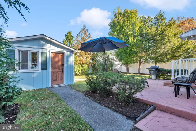 $515,000 | 1005 Hyde Park Drive, Annapolis, MD 21403