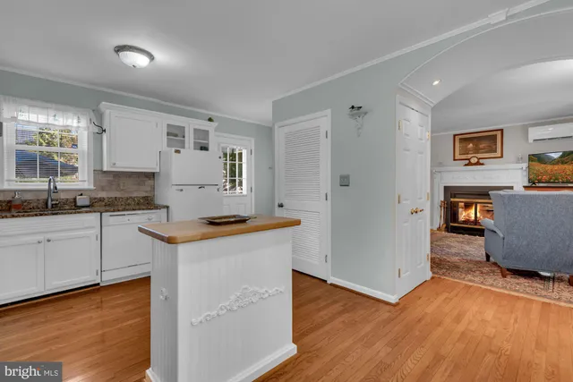 $515,000 | 1005 Hyde Park Drive, Annapolis, MD 21403