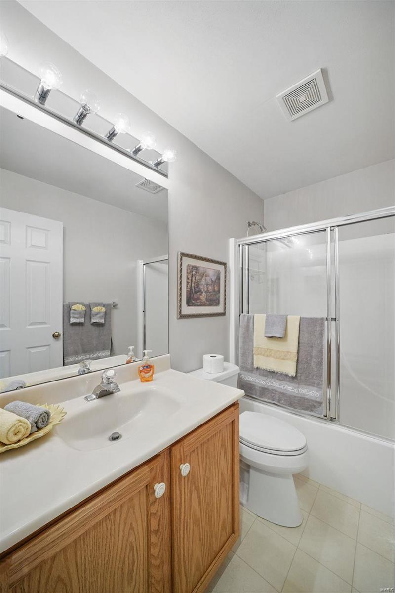 160 Stable Ridge Drive Troy, MO 63379 - Photo 12 of 27