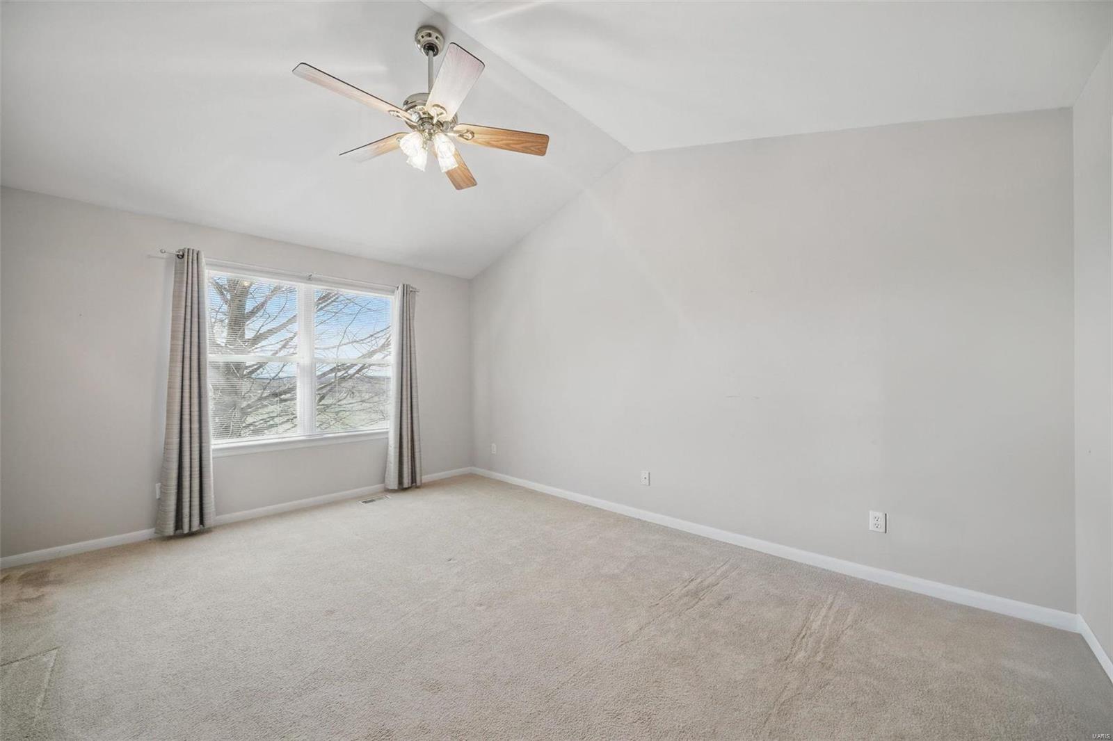 160 Stable Ridge Drive Troy, MO 63379 - Photo 8 of 27